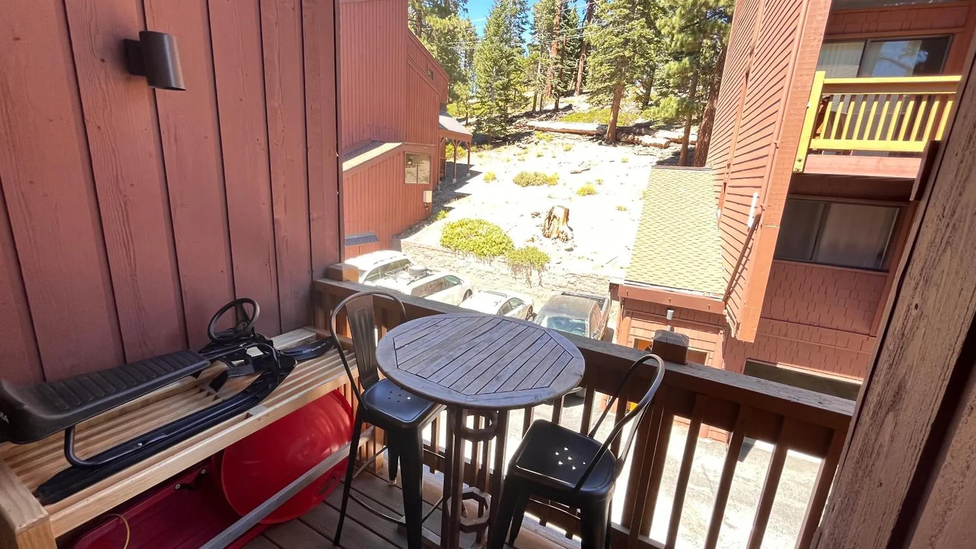 Apartment Cozy Studio With Loft At Mammoth Ski & Racquet Club, Hot Tub, Garage, 10 Min Walk To Ski Lifts Mammoth Lakes